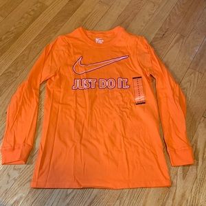 NWT! Boys nike long sleeve!